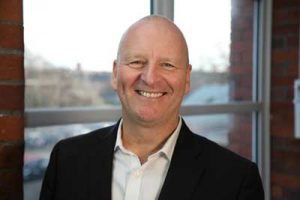 Ian W. Robb ceo